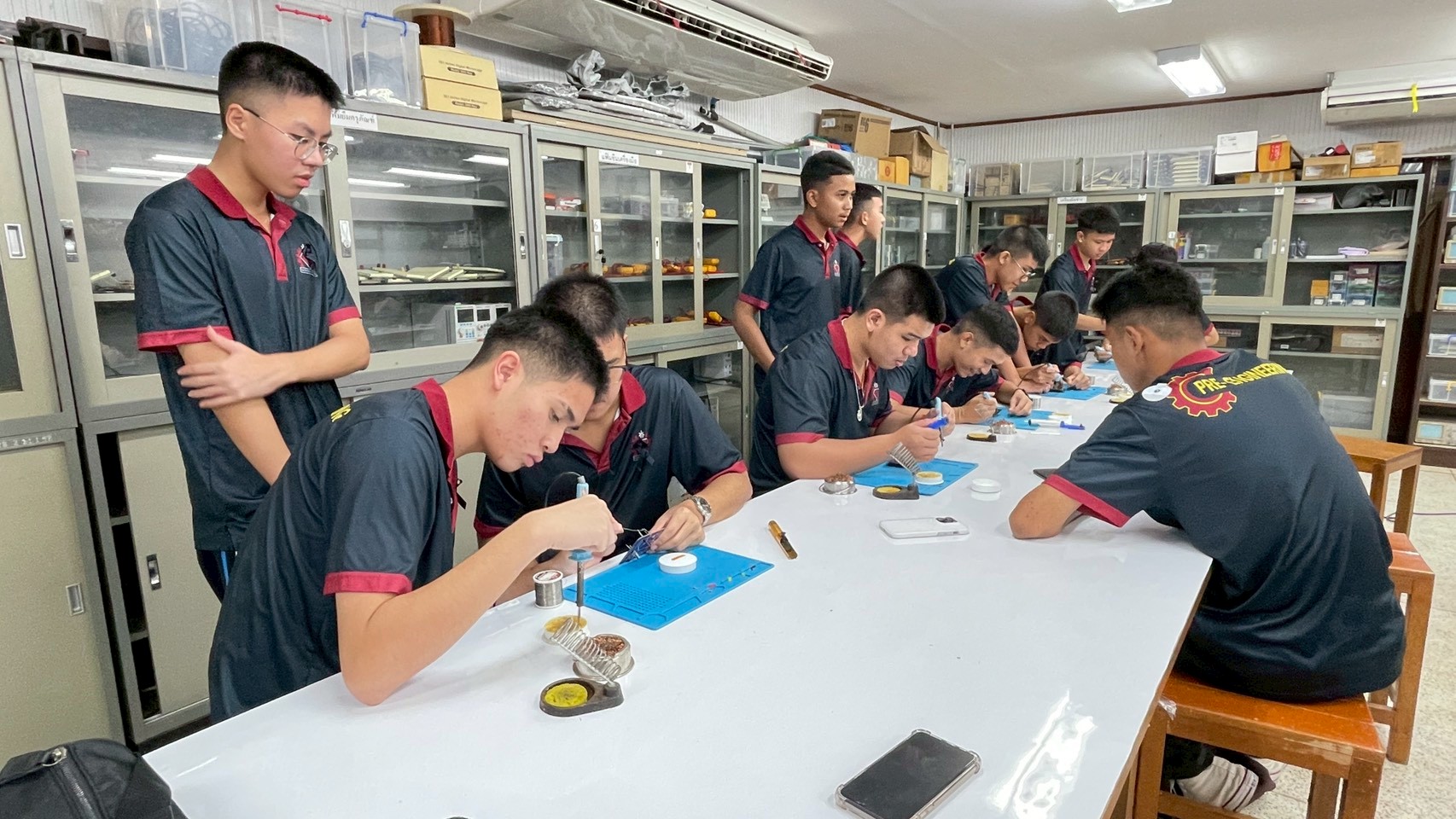 LINE ALBUM 111168 251112 3 0