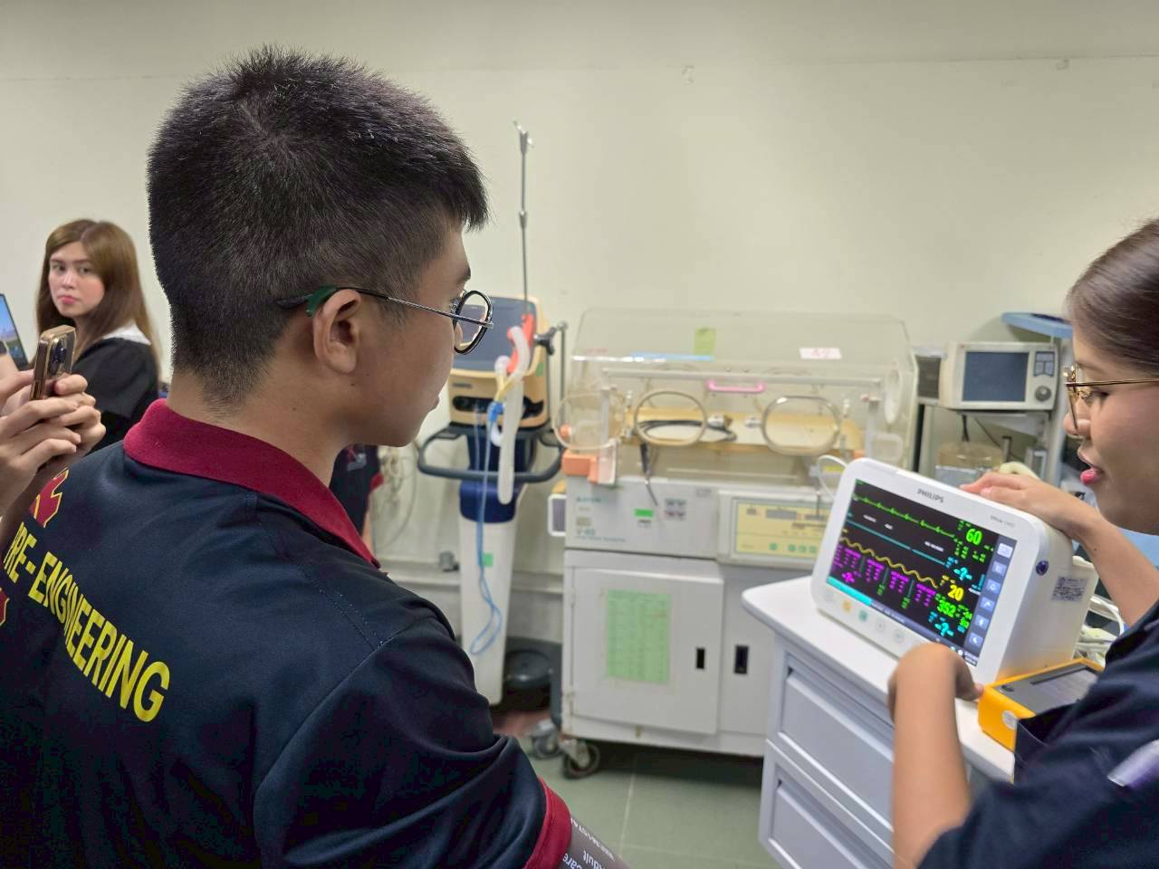 LINE ALBUM แสงทอง11 11 2025 251112 1 Copy