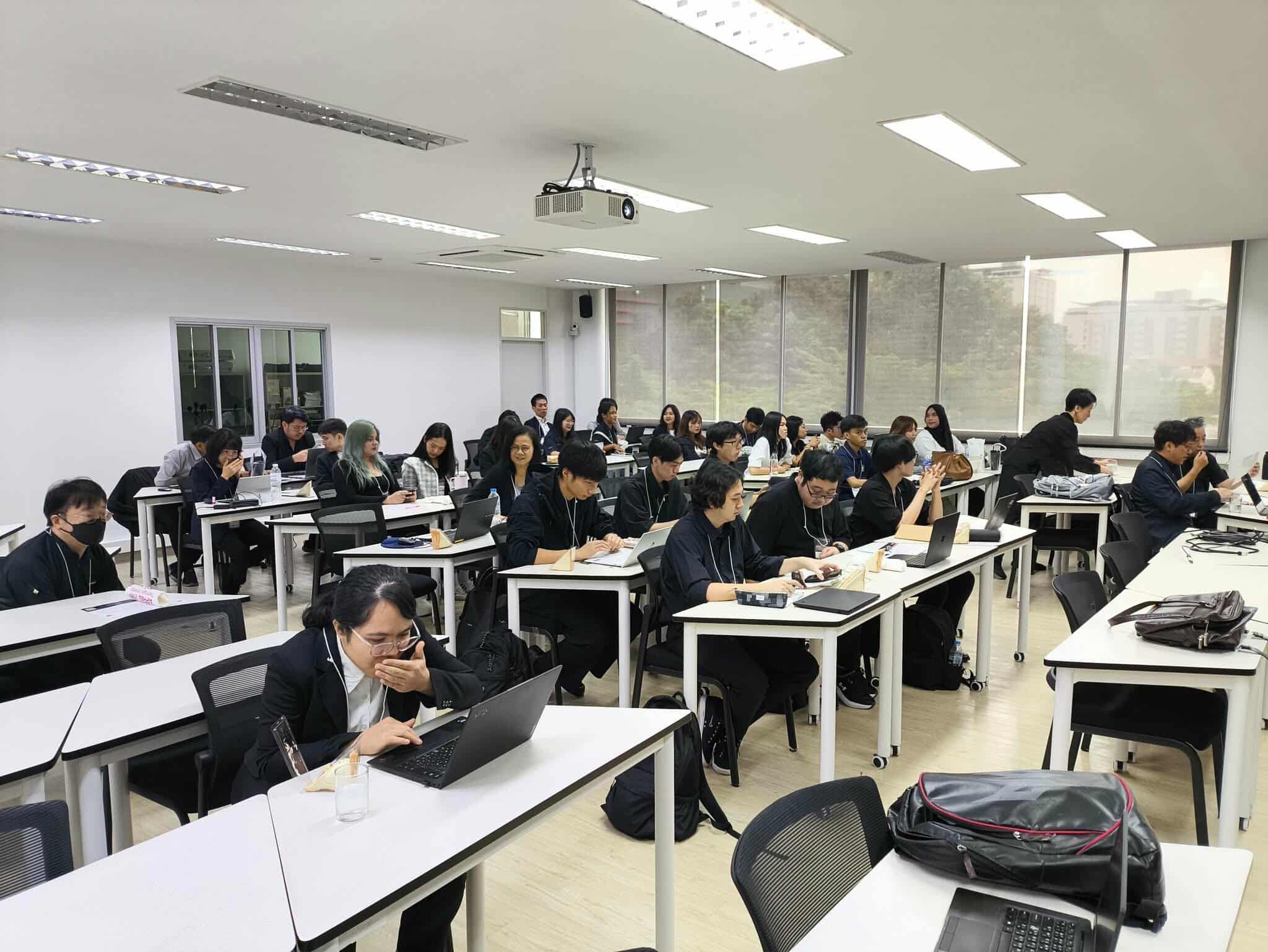 B0D4A15EA7932592991AFA57375D11040670F9D9