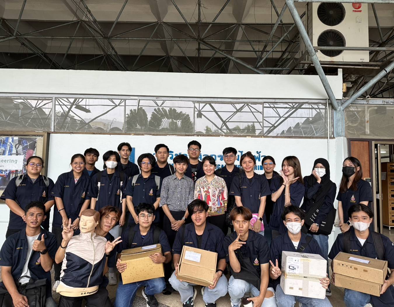 บริษัท MCC medical co.,th บริจาคอุปกรณ์เครื่องมือแพทย์