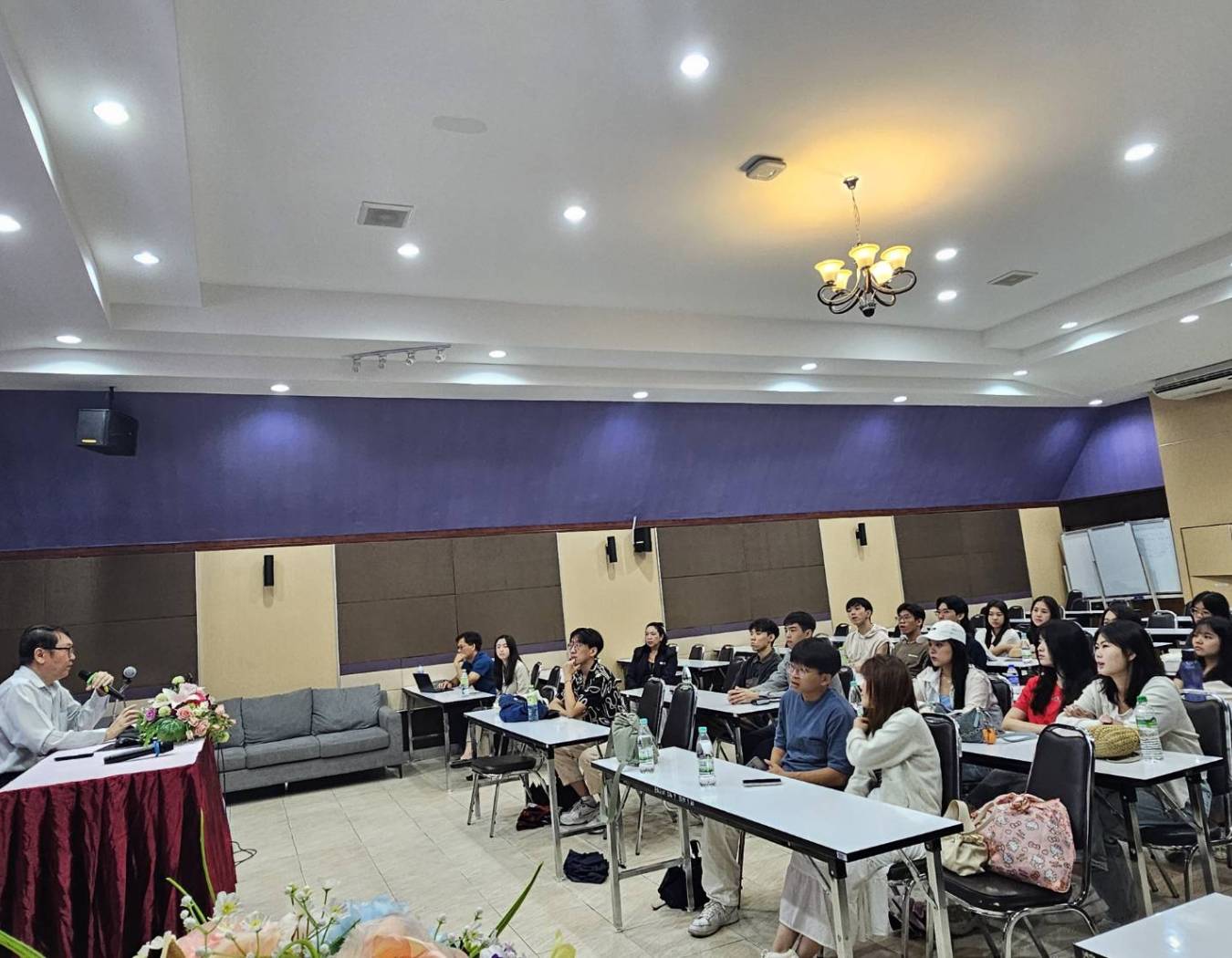 ต้อนรับการเยี่ยมชมของ Universiti Malaya ประเทศมาเลเซีย