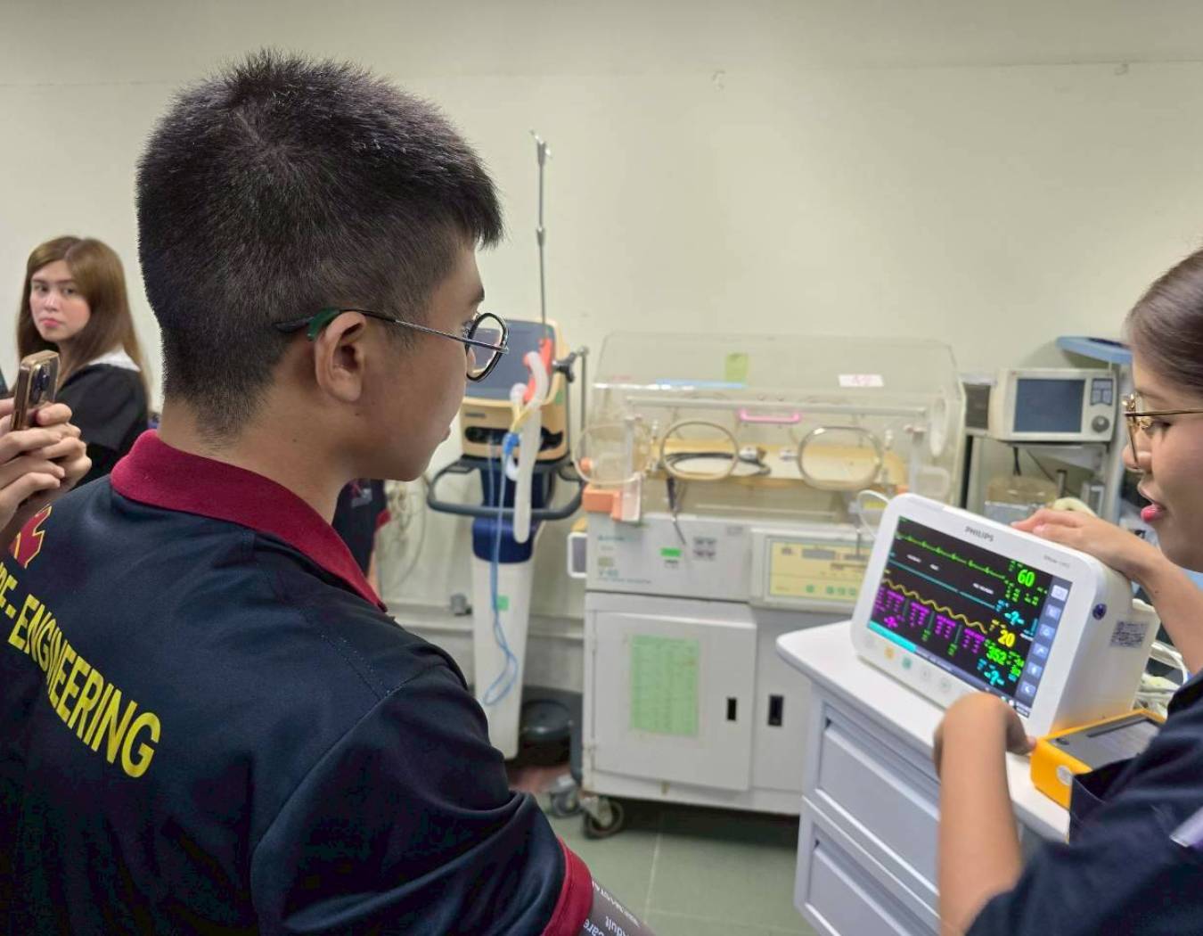 จัดอบรมโรงเรียนแสงทองวิทยา ชั้น ม.5 ห้องต้นแบบเตรียมวิศวฯ 