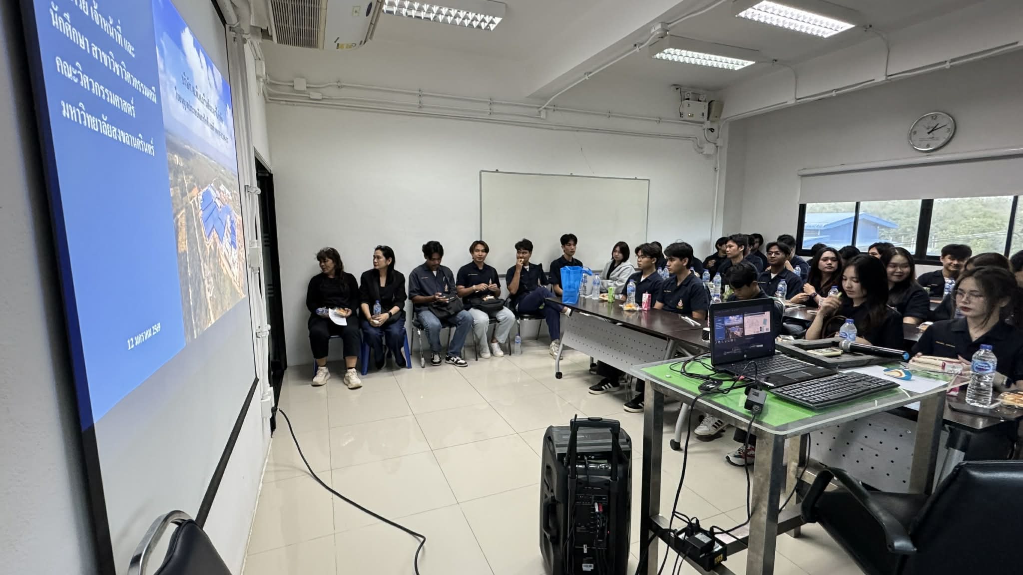 32b93a63 2b04 4eee a589 72bf8267be8c