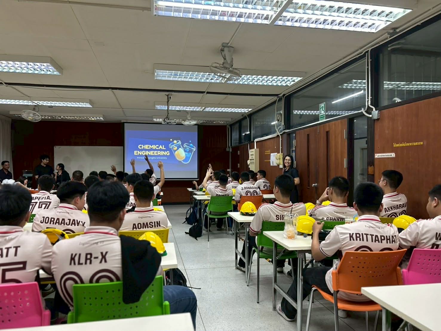 7e16b71d c21d 41af 96f4 436661cac7fc