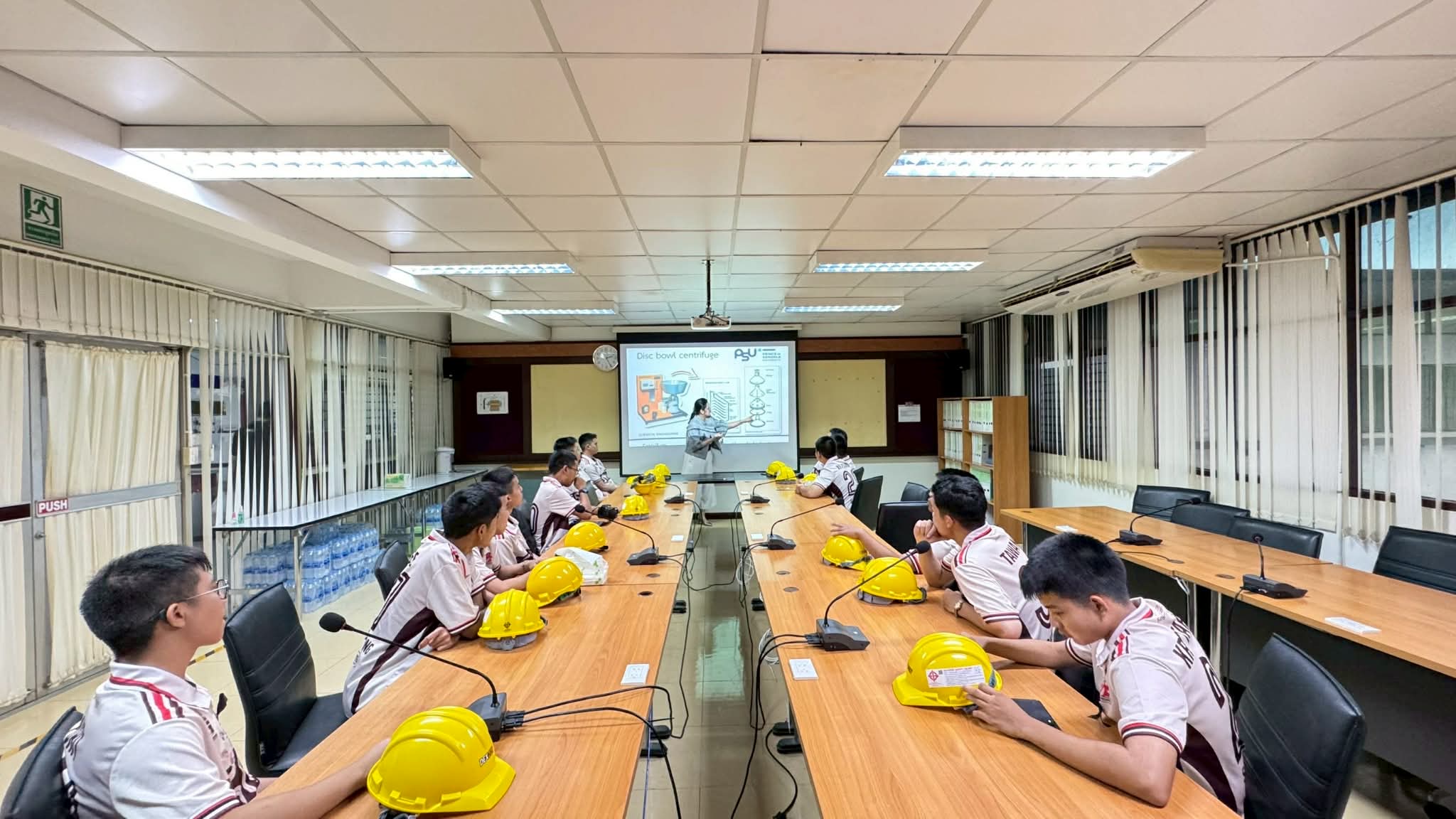 bb7967fb bf62 4da4 a29e e9762d9a3eb7