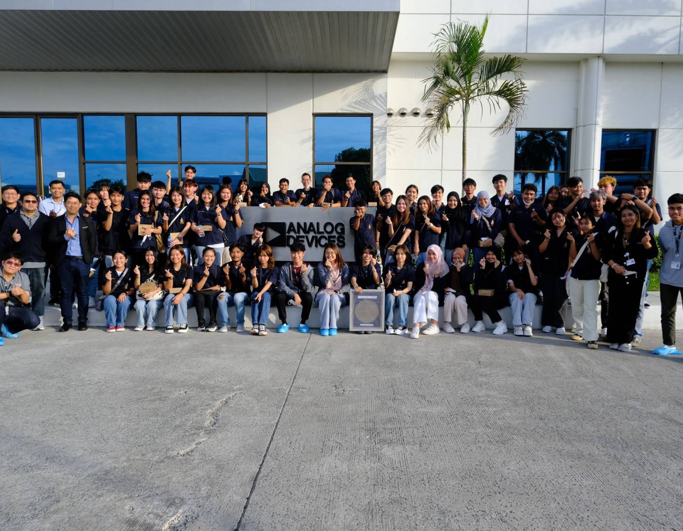 เข้าเยี่ยมชมบริษัท Analog Devices Inc,. Thailand (ADI, Thailand) จ. ชลบุรี